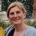 Julia Dakin